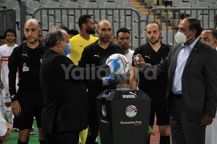 كرة الدوري كرة الدوري